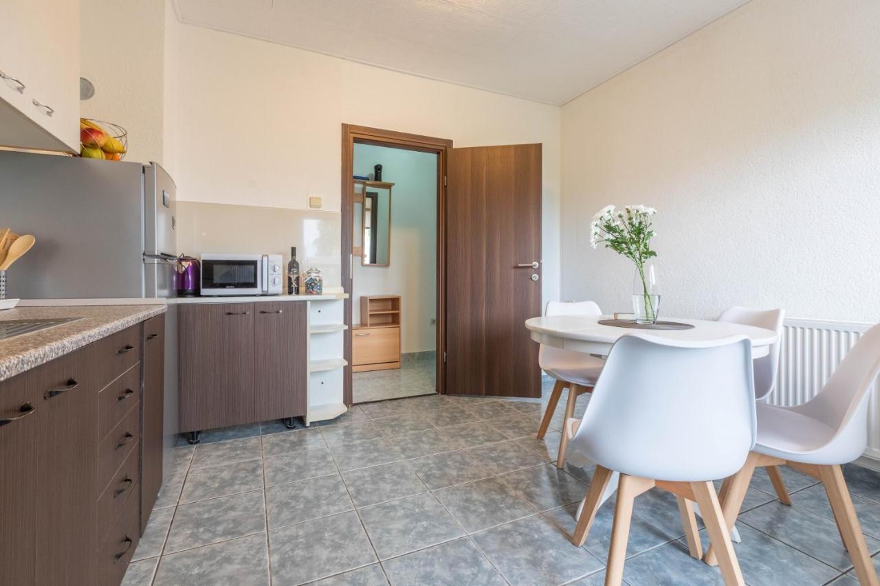 Cosy Apartment Hugo Osijek Luaran gambar